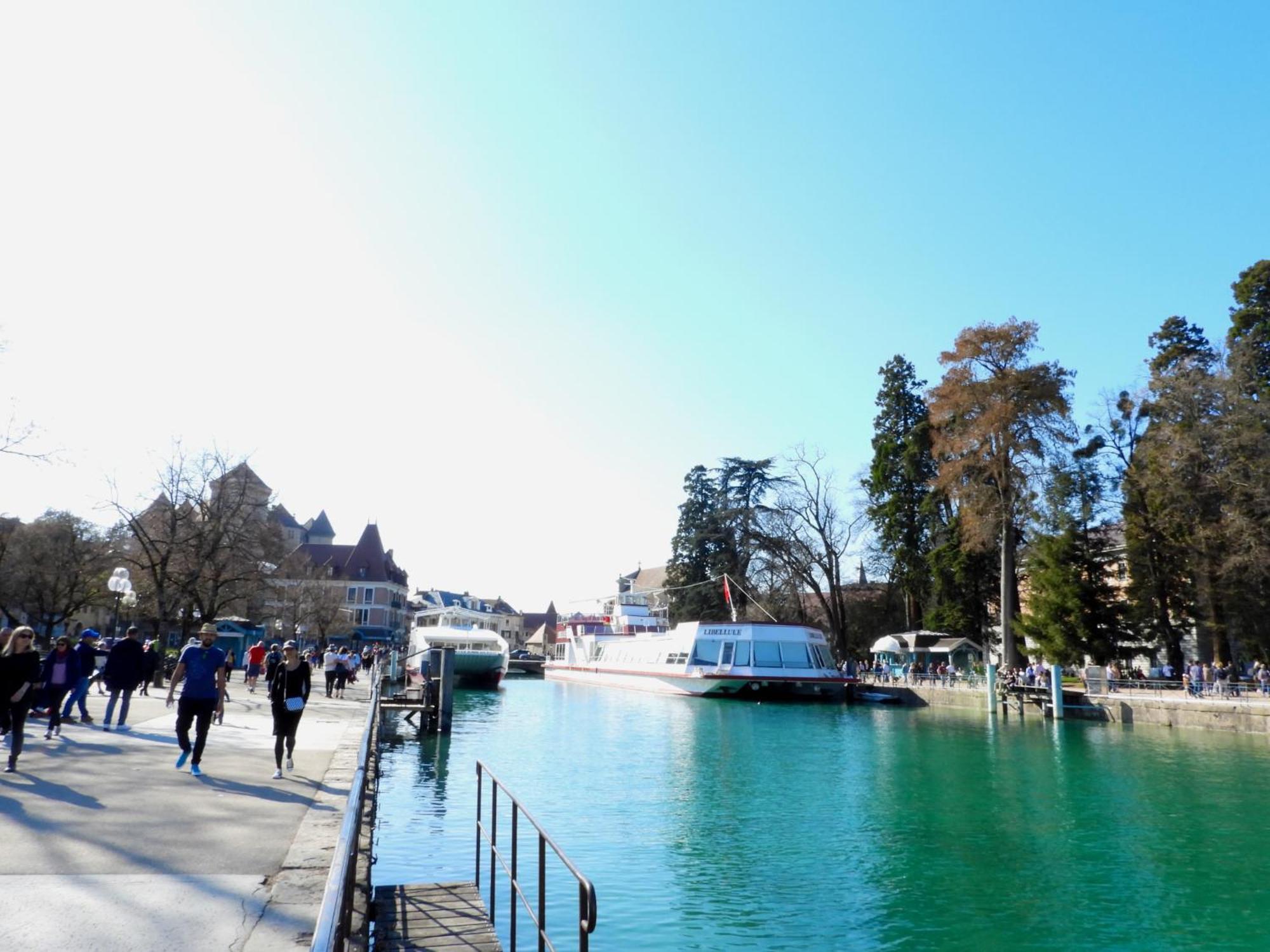 Appart L'Avant Scene Tresums Annecy Exterior photo
